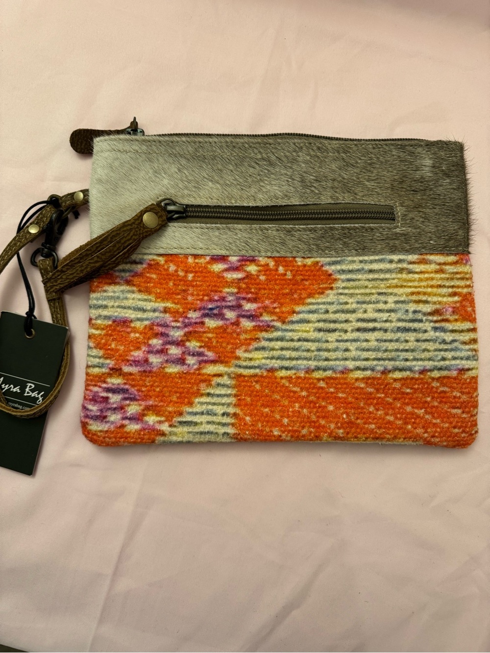 MyraBag Clutch
